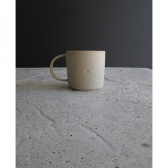 A porcelain cup | Cu_2021_06_9
