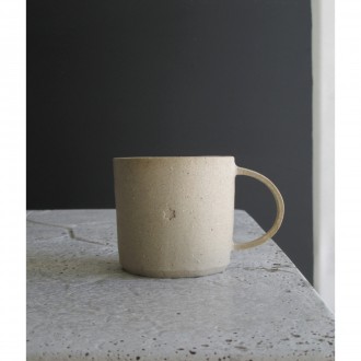 A porcelain cup | Cu_2021_06_10